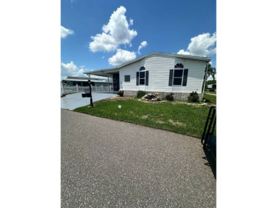 STUNNING GOLF COURSE VIEWS - 2 Bed 2 Bath - Spacious Home - $138 on Four Lakes Golf Club in Florida - for sale on GolfHomes.com, golf home, golf lot