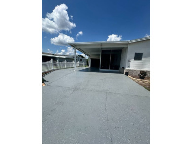 STUNNING GOLF COURSE VIEWS - 2 Bed 2 Bath - Spacious Home - $138 on Four Lakes Golf Club in Florida - for sale on GolfHomes.com, golf home, golf lot
