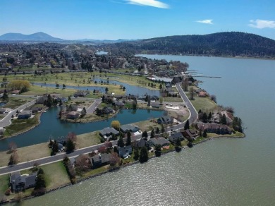 Fabulous waterfront home back on the market through no fault of on Harbor Links Golf Course in Oregon - for sale on GolfHomes.com, golf home, golf lot