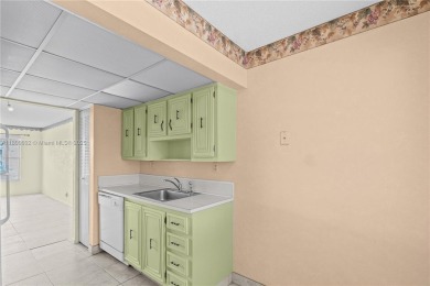 IMPRESSIVE 1 BEDROOM & 1 1/2 BATHROOM CONDO LOCATED IN A SAFE on Colony West Country Club in Florida - for sale on GolfHomes.com, golf home, golf lot