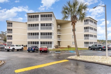 Condo Living at it's Best -- Welcome to this 1 Bedroom 1.5 Bath on The Valley At Eastport in South Carolina - for sale on GolfHomes.com, golf home, golf lot