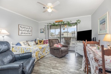 Condo Living at it's Best -- Welcome to this 1 Bedroom 1.5 Bath on The Valley At Eastport in South Carolina - for sale on GolfHomes.com, golf home, golf lot