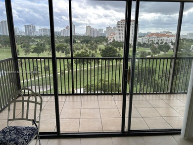 CENTRALLY LOCATED IN THE HEART OF AVENTURA, THIS WELL MAINTAINED on Turnberry Isle Resort and Club in Florida - for sale on GolfHomes.com, golf home, golf lot