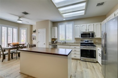 Come see this beautiful Single Story with 2 Bed+Den in Sun City on Desert Willow Golf Course in Nevada - for sale on GolfHomes.com, golf home, golf lot
