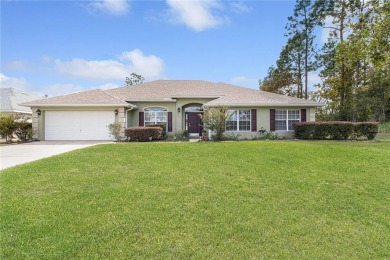 NEW PRICE!!! PLUS**SELLER WILL CONTRIBUTE $7,500 TOWARDS BUYERS on Lake Diamond Golf and Country Club in Florida - for sale on GolfHomes.com, golf home, golf lot