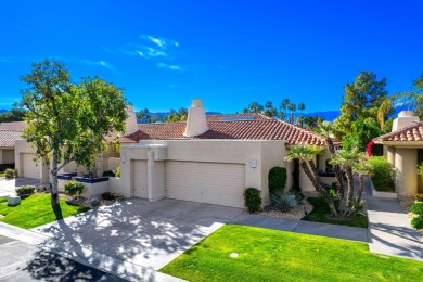 Just reduced! Light and bright furnished home features golf on Rancho Mirage Country Club in California - for sale on GolfHomes.com, golf home, golf lot