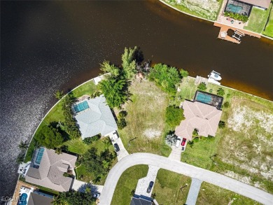 Paradise Awaits! Imagine waking up to expansive intersecting on Palmetto-Pine Country Club in Florida - for sale on GolfHomes.com, golf home, golf lot