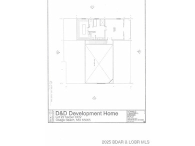 Come build your dream home or use the sellers current plans in on The Oaks Golf Course in Missouri - for sale on GolfHomes.com, golf home, golf lot