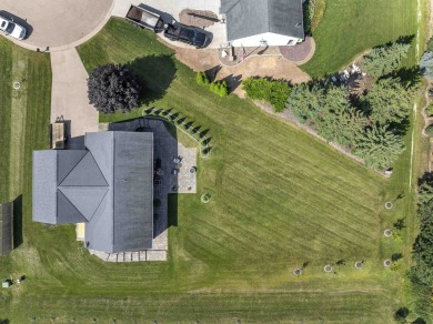 Unique ranch style home on .6 acres features modern finishes & a on High Cliff Golf Course in Wisconsin - for sale on GolfHomes.com, golf home, golf lot