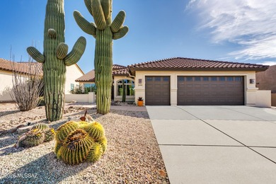 This beautifully situated Laredo model in Quail Creek is on Quail Creek Country Club  in Arizona - for sale on GolfHomes.com, golf home, golf lot