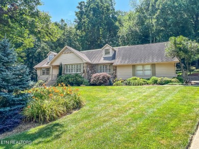 Welcome to this quaint cottage-style home in the heart of on Fox Den Country Club in Tennessee - for sale on GolfHomes.com, golf home, golf lot
