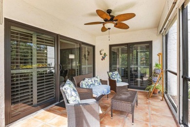 Beautifully updated three bedroom condo in an excellent Central on  in Florida - for sale on GolfHomes.com, golf home, golf lot