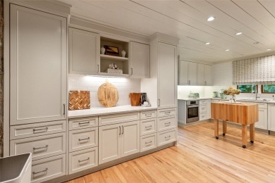 This enchanting single-level mountain home at 630 Cobb Road on Highlands Country Club in North Carolina - for sale on GolfHomes.com, golf home, golf lot