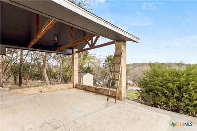 Beautiful Hill Country retreat near Canyon Lake! Situated on two on Canyon Lake Golf Club in Texas - for sale on GolfHomes.com, golf home, golf lot