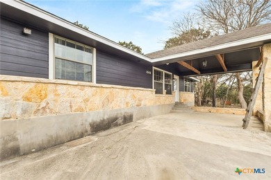 Beautiful Hill Country retreat near Canyon Lake! Situated on two on Canyon Lake Golf Club in Texas - for sale on GolfHomes.com, golf home, golf lot