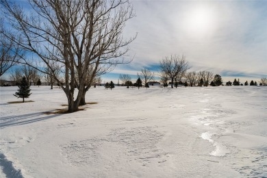 Updated 3 Bed, 3 Bath, 2324 Sq. Ft. townhome on the 18th hole of on Pryor Creek Golf Club in Montana - for sale on GolfHomes.com, golf home, golf lot