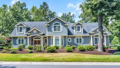 Gorgeous fit and finishes in this fully custom, 4 bedroom (plus on Tidewater Golf Club and Plantation in South Carolina - for sale on GolfHomes.com, golf home, golf lot
