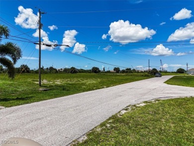 LOCATION, LOCATION, LOCATION! Build your dream home in this on Burnt Store Golf Club in Florida - for sale on GolfHomes.com, golf home, golf lot