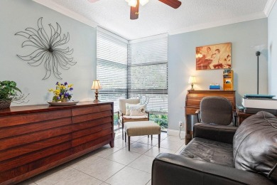 Beautifully updated three bedroom condo in an excellent Central on  in Florida - for sale on GolfHomes.com, golf home, golf lot