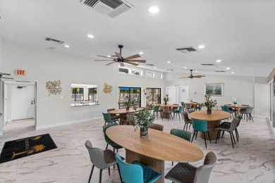 Beautifully updated three bedroom condo in an excellent Central on  in Florida - for sale on GolfHomes.com, golf home, golf lot
