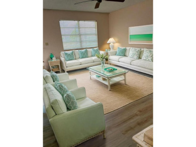 AMAZING APARTMENT, LOCATED IN THE DECIRABLE KINGS POINT ACTIVE on Kings Point Golf -Flanders Way in Florida - for sale on GolfHomes.com, golf home, golf lot