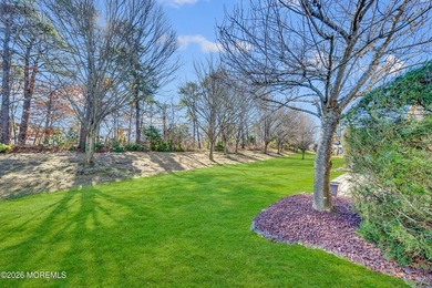 Beautifully updated & meticulously maintained Turnberry I model on Greenbriar Woodlands in New Jersey - for sale on GolfHomes.com, golf home, golf lot