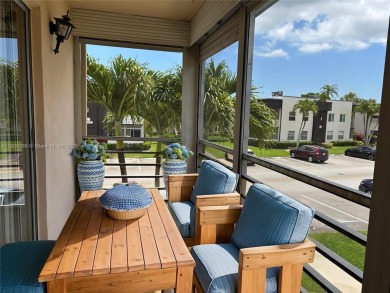 AMAZING APARTMENT, LOCATED IN THE DECIRABLE KINGS POINT ACTIVE on Kings Point Golf -Flanders Way in Florida - for sale on GolfHomes.com, golf home, golf lot