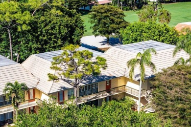 Welcome to this spacious 2-bedroom, 2-bath condo perfectly on Quail Ridge Golf Course and Country Club in Florida - for sale on GolfHomes.com, golf home, golf lot
