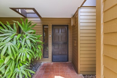 This one-bedroom, one-plus-bath unit is located on Kaanapali on Kaanapali Golf Courses in Hawaii - for sale on GolfHomes.com, golf home, golf lot