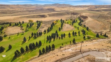 Live life grand in this beautifully updated condo overlooking on Idaho Falls Country Club in Idaho - for sale on GolfHomes.com, golf home, golf lot