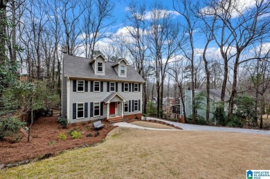 Fall in love with this beautiful 3BR, 2.5BA home in the heart of on Riverchase Country Club in Alabama - for sale on GolfHomes.com, golf home, golf lot