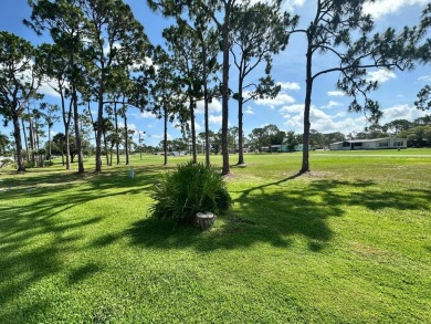 A beautiful remodeled home done in 2022! As you arrive at the on Del Tura Golf and Country Club in Florida - for sale on GolfHomes.com, golf home, golf lot