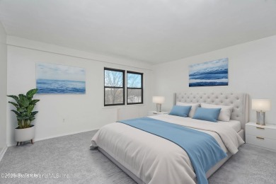 This spacious 1 bedroom, 1 bath with ample closet space, freshly on Silver Lake Golf Course in New York - for sale on GolfHomes.com, golf home, golf lot