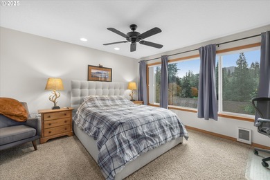 Remodeled ground floor corner end unit with tremendous views on The Resort at the Mountain in Oregon - for sale on GolfHomes.com, golf home, golf lot