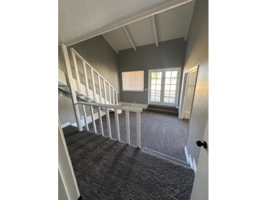 Beautiful Updated Unit! This Home offers 2 bedrooms (1 bedroom on Tierra Del Sol Golf Course in California - for sale on GolfHomes.com, golf home, golf lot