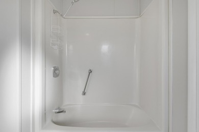 PRICE REDUCED! Golf course frontage! This 3BR/2BA gem in the 55+ on Heritage Ridge Golf Club in Florida - for sale on GolfHomes.com, golf home, golf lot