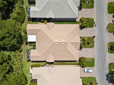 This beautifully maintained 3-bedroom, 2-bath villa with a 2-car on Eagle Marsh Golf Club in Florida - for sale on GolfHomes.com, golf home, golf lot