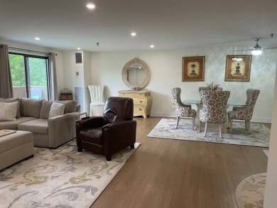 Move right into this remodeled one-level condominium. This home on Wallingford Country Club in Connecticut - for sale on GolfHomes.com, golf home, golf lot