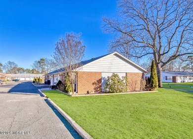 Beautiful move-in-ready, side by side 2-unit Baronet model in on Leisure Village East in New Jersey - for sale on GolfHomes.com, golf home, golf lot