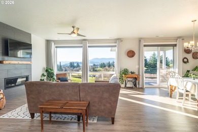 Experience gorgeous sunset views overlooking the 17th hole and on Oak Hills Golf Club / Umpqua Golf Resort in Oregon - for sale on GolfHomes.com, golf home, golf lot