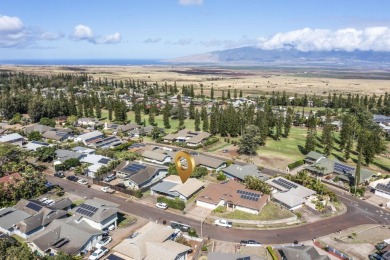 Excellent opportunity to personalize this classic home in sunny on Pukalani Country Club in Hawaii - for sale on GolfHomes.com, golf home, golf lot