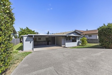 Excellent opportunity to personalize this classic home in sunny on Pukalani Country Club in Hawaii - for sale on GolfHomes.com, golf home, golf lot