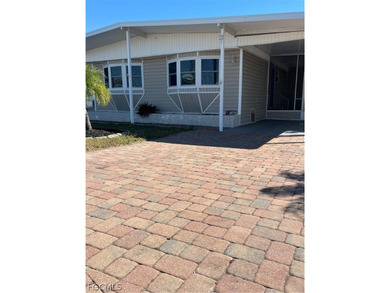 Come make this beautifully remodeled home YOURS!!!. NEW FLOORS on Six Lakes Country Club in Florida - for sale on GolfHomes.com, golf home, golf lot