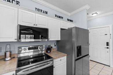 This beautifully maintained corner-end unit offers the perfect on Myrtlewood Golf Course and Club  in South Carolina - for sale on GolfHomes.com, golf home, golf lot