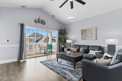 This beautifully maintained corner-end unit offers the perfect on Myrtlewood Golf Course and Club  in South Carolina - for sale on GolfHomes.com, golf home, golf lot