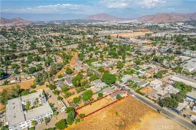 Don't miss this beautifully updated 4-bedroom, 2-bath home with on Fairmount Park Golf Course in California - for sale on GolfHomes.com, golf home, golf lot