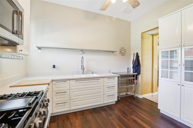 INCREDIBLE VALUE IN PREMIER GOLF COMMUNITY!! Discover the on Lexington Oaks Golf Club in Florida - for sale on GolfHomes.com, golf home, golf lot