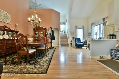 Private, large end-unit townhouse located on a private on McGregor Links Country Club in New York - for sale on GolfHomes.com, golf home, golf lot