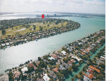Miami Beach Great 1 bedroom / 1.5 bath a few blocks from the on Normandy Shores Golf Course in Florida - for sale on GolfHomes.com, golf home, golf lot