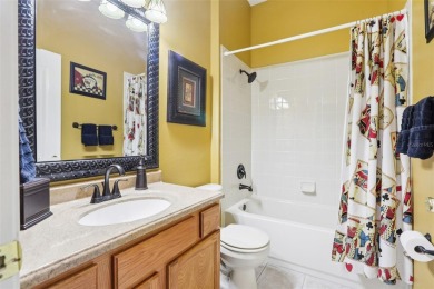 INCREDIBLE VALUE IN PREMIER GOLF COMMUNITY!! Discover the on Lexington Oaks Golf Club in Florida - for sale on GolfHomes.com, golf home, golf lot